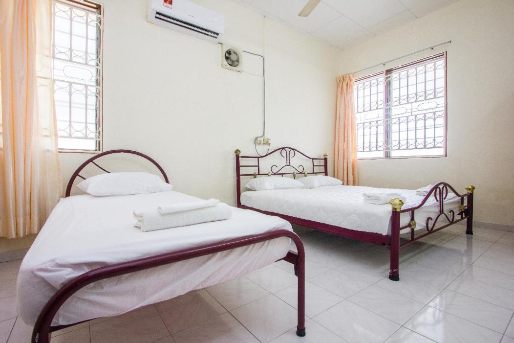 Sweet Home With 2 Auto Gates At Bm, Penang, M'Sia Bukit Mertajam Extérieur photo